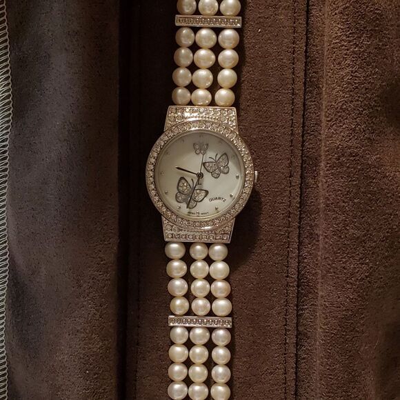 Limited Edition! Ross Simons Butterfly and Pearl Wristwatch Papilon - Picture 3 of 16